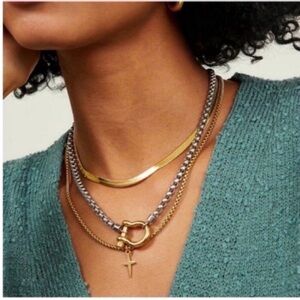 New! Gold Two Tone Mixed Metal Carabiner Necklace (3009) NWOT